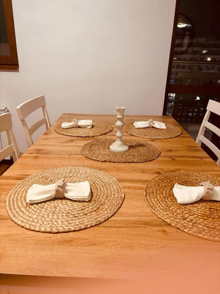 Apartment Spacious With A Mountain View, Big Balcony And Parking