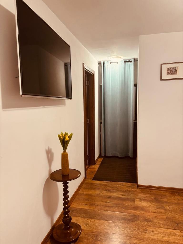 Spacious With A Mountain View, Big Balcony And Parking Apartment