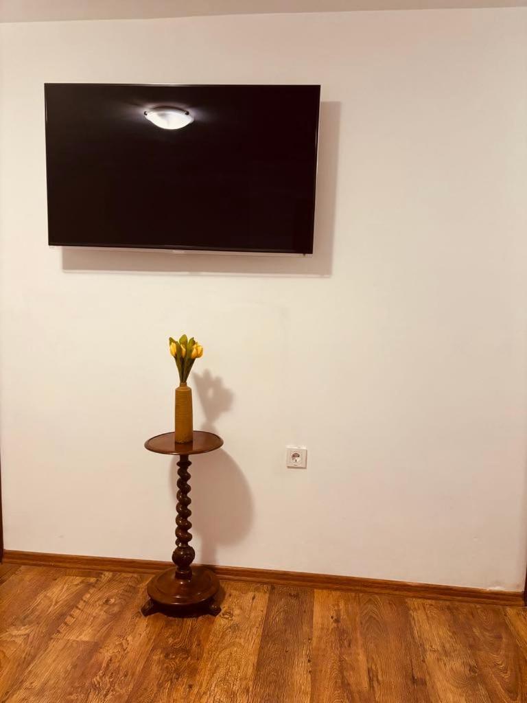 Appartamento Spacious With A Mountain View, Big Balcony And Parking